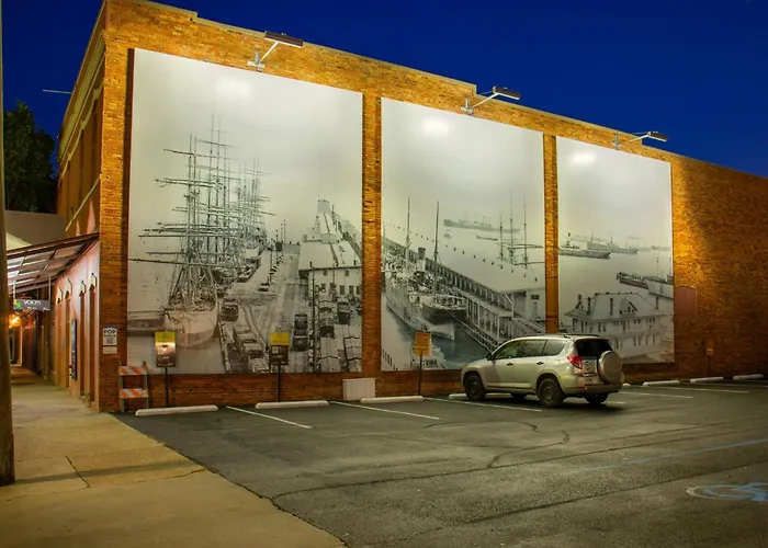 Downtown Navy Blue * Pensacola